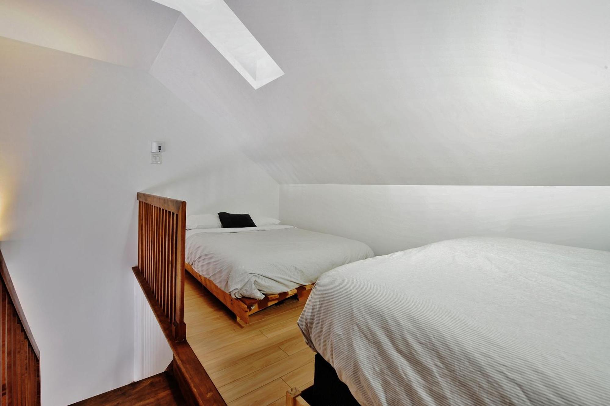 Condo 305 33 Chemin Du Hameau By Les Chalets Alpins Стоунхем Экстерьер фото
